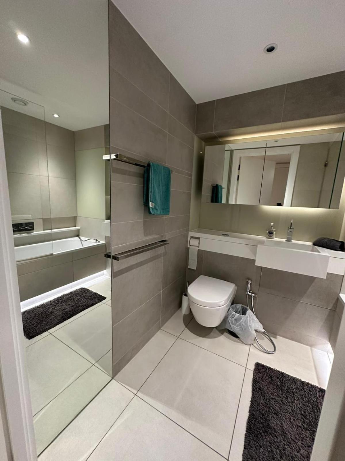 Studio Come 1 Bed Flat In Vauxhall Next To Battersea Лондон Экстерьер фото